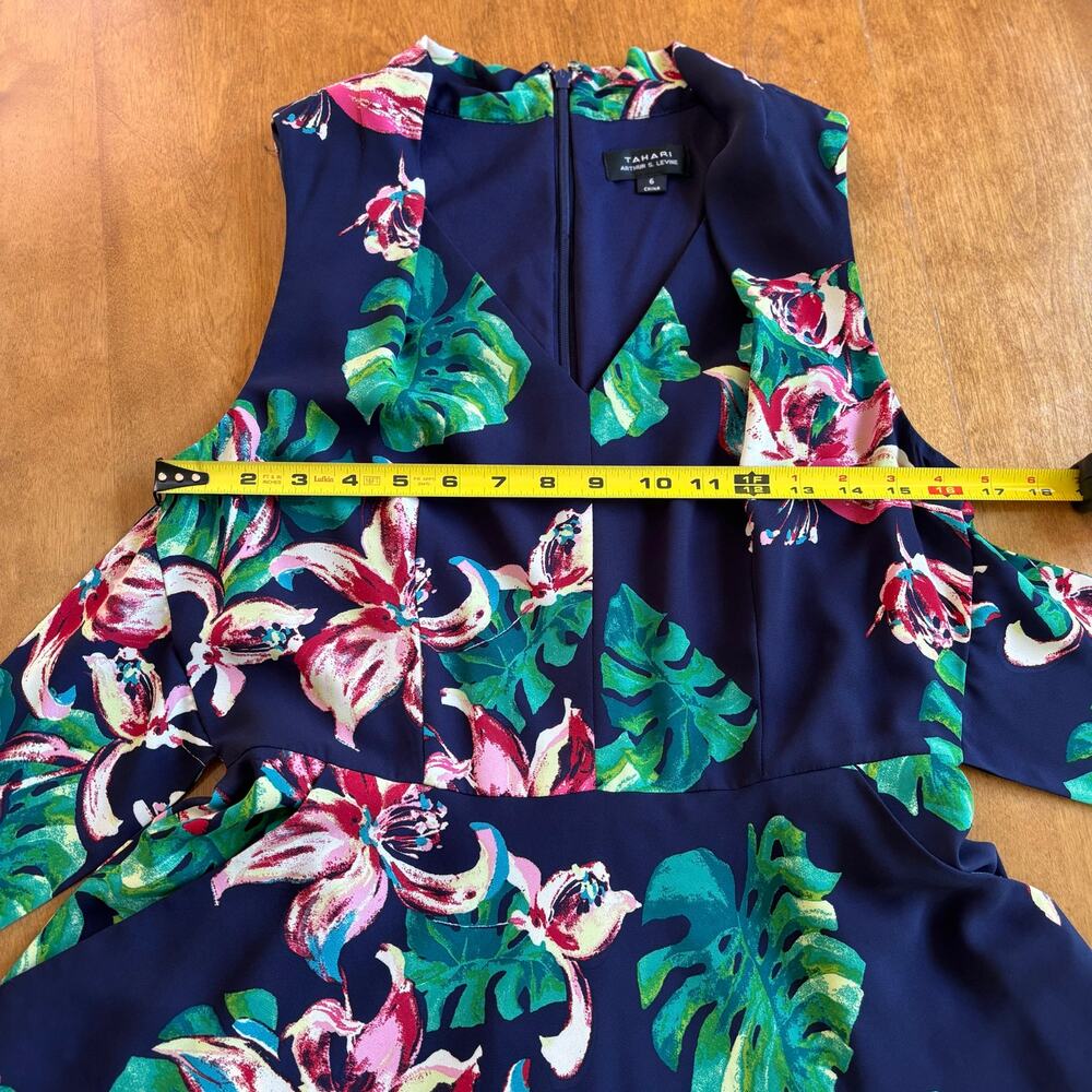 Tahari by Arthur S. Levine sleeveless tropical resort dress-size 6 - Picture 8 of 9
